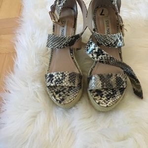 Steve Madden platform sandals!